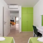 2 Bedroom In ポドストラナ