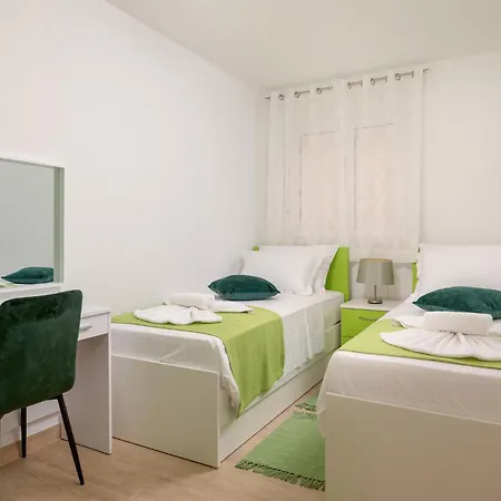 Apartman Lovely In With Wifi